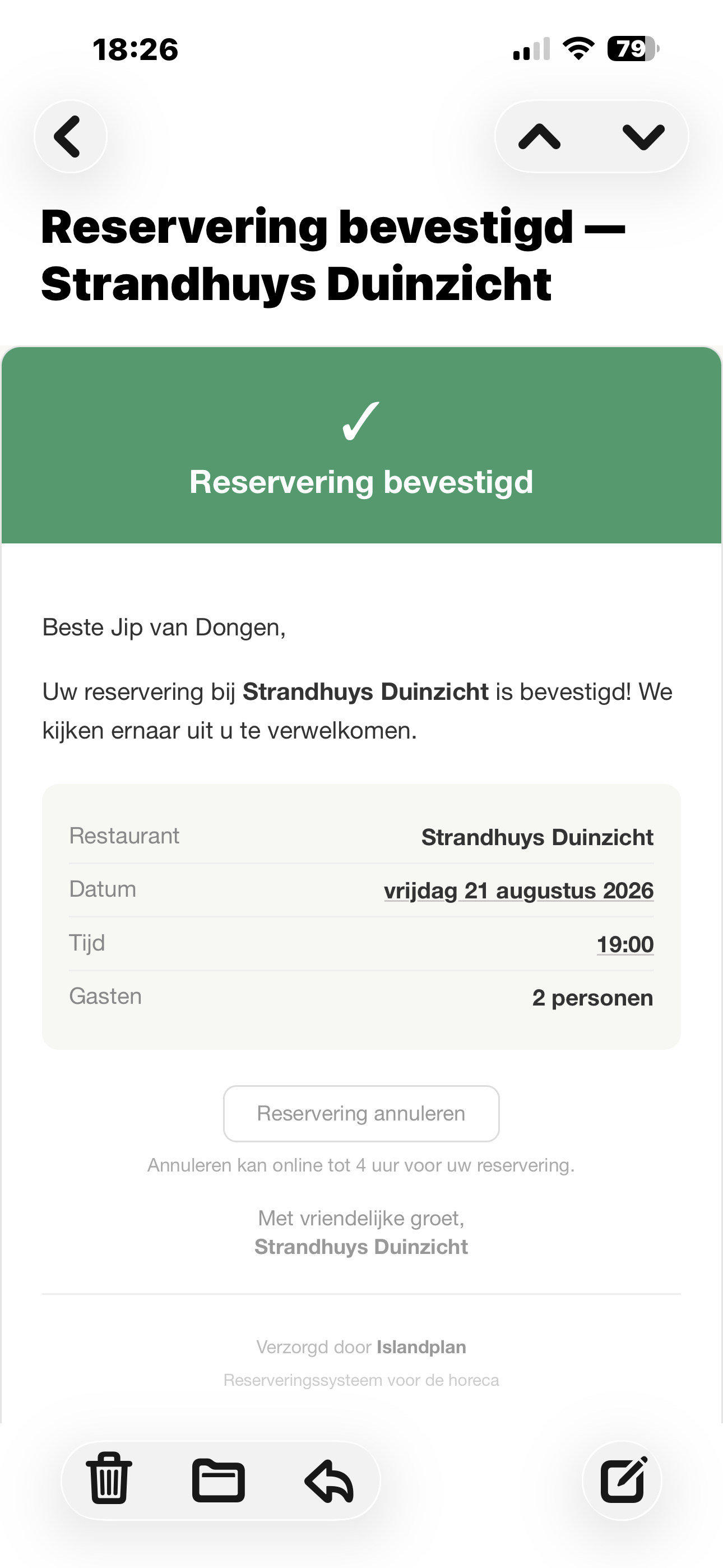 Automatische reserveringsbevestiging van Islandplan op een telefoon